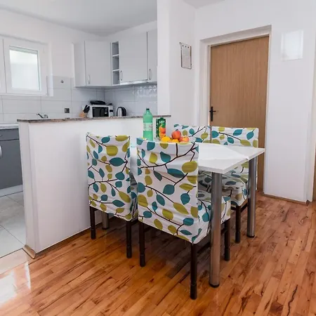 By The Sea Punat, Krk - 5351 Appartement