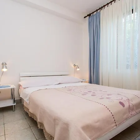 By The Sea Punat, Krk - 5351 Apartament Punat