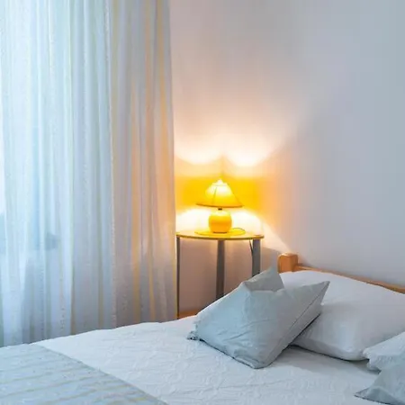 Apartamento By The Sea Punat, Krk - 5351