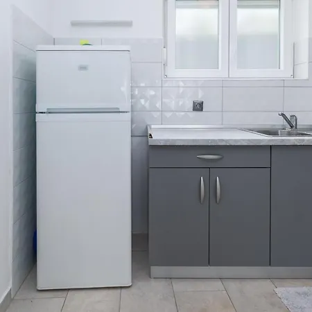 By The Sea Punat, Krk - 5351 Apartamento *