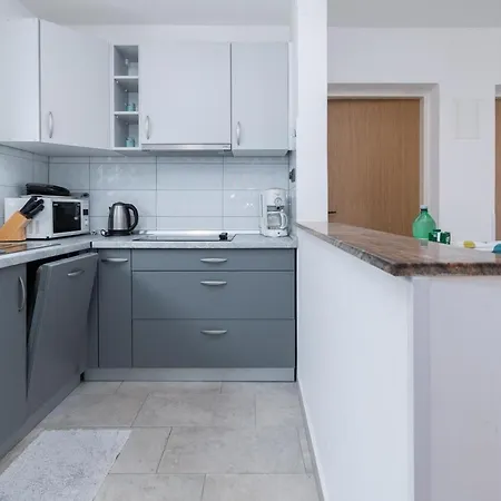 Apartamento By The Sea Punat, Krk - 5351 Punat