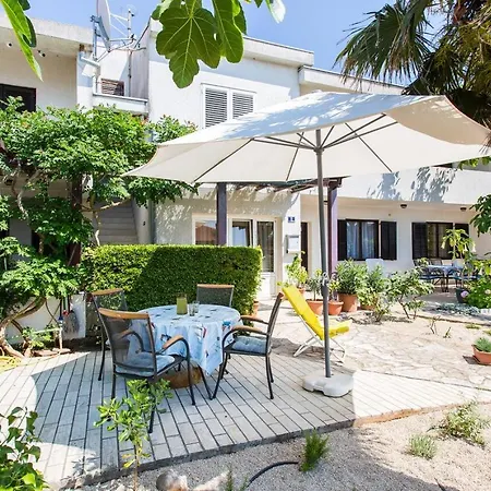 By The Sea Punat, Krk - 5351 Apartamento *